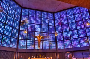 Die neue Kaiser-Wilhelm-Gedächtnis-Kirche: Innenraum