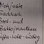 Notiz Sachkack auf einer Schreibtischunterlage