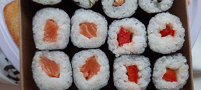 Sushi mit Lachs